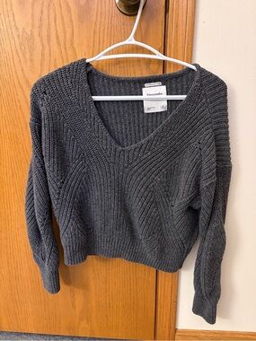 Abercrombie & Fitch Dark Charcoal V-Neck Knit Sweater